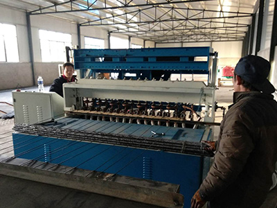 橋梁隧道網焊網機